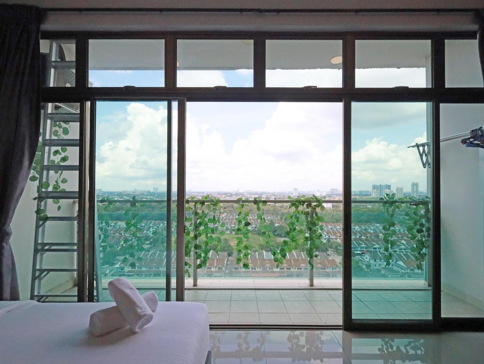 Mount Austin Palazio # View Super View Apartment Johor Bahru